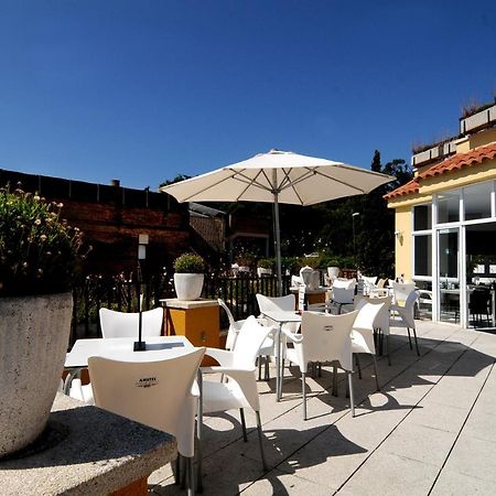 Apartaments Ar Enjoy Monjardi Lloret de Mar Exterior photo
